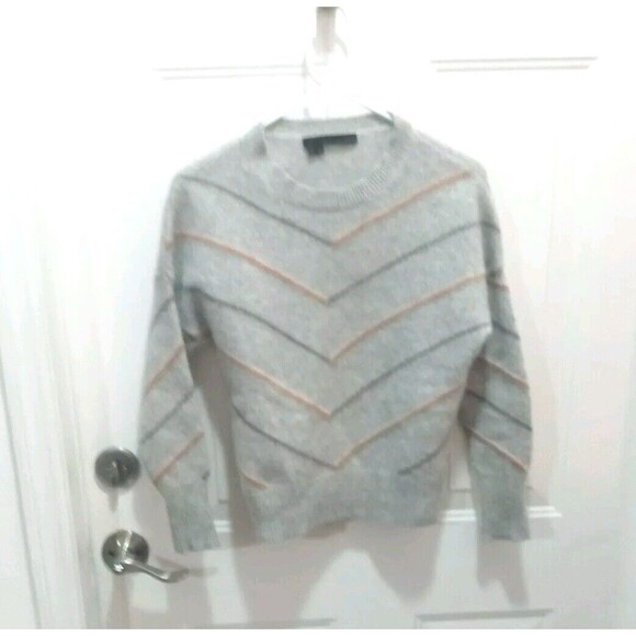 Vintage 360 Cashmere Gray Chevron Sweater - Picture 1 of 4
